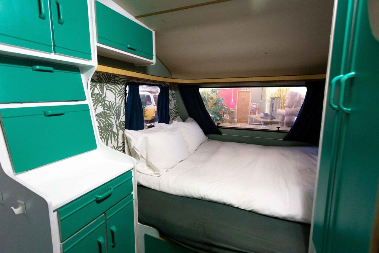 Towed Town Camping Bristol Dış mekan fotoğraf