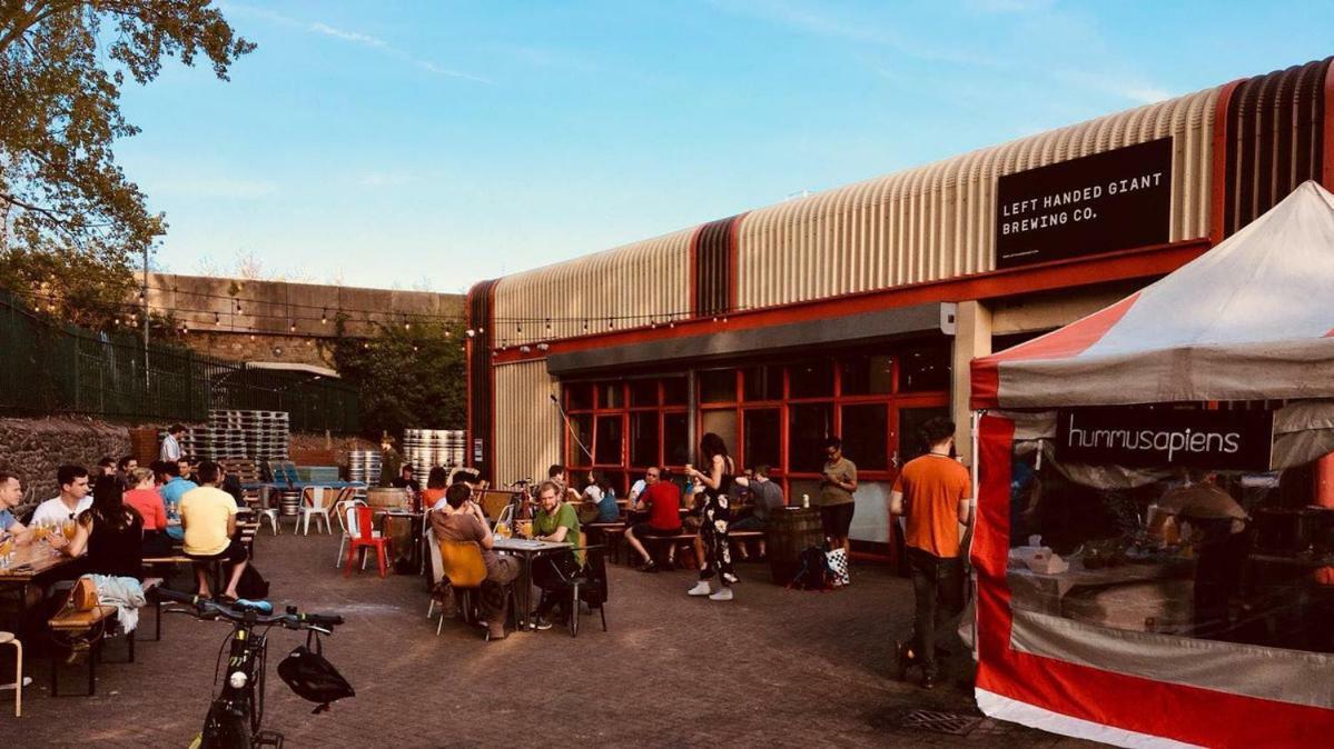 Towed Town Camping Bristol Dış mekan fotoğraf